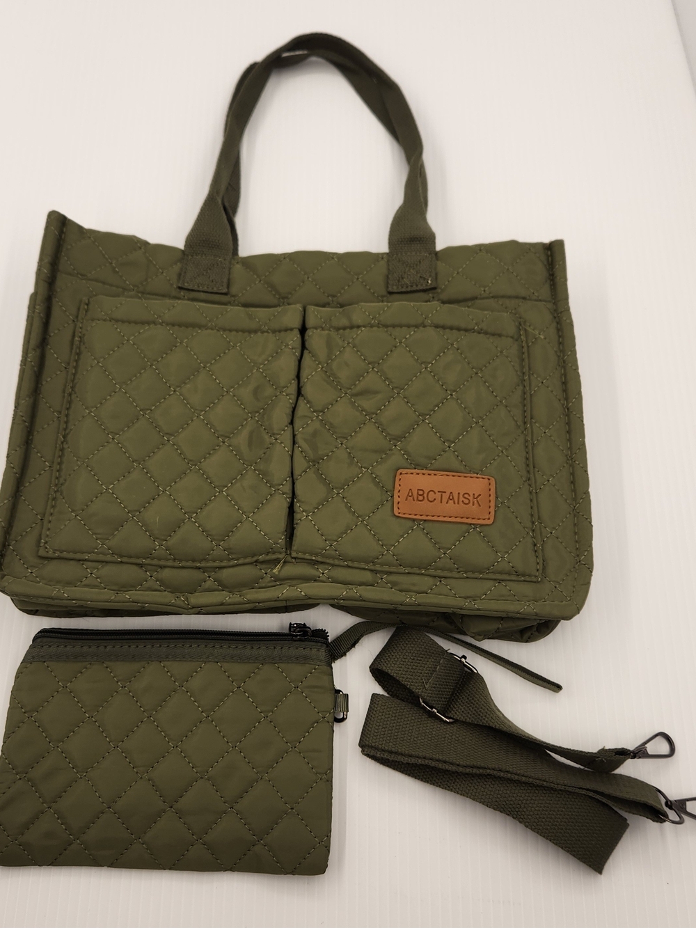 Olive Quilted Tote with Matching Pouch - ABCTAISK